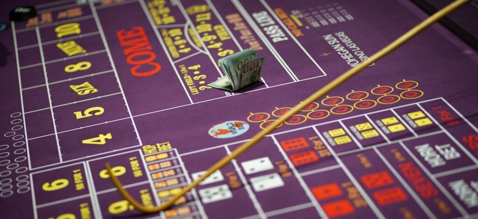 craps table