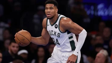 giannis antetokounmpo